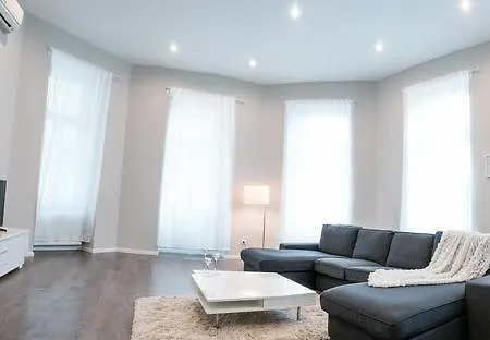 Flatiron Premium Budapest